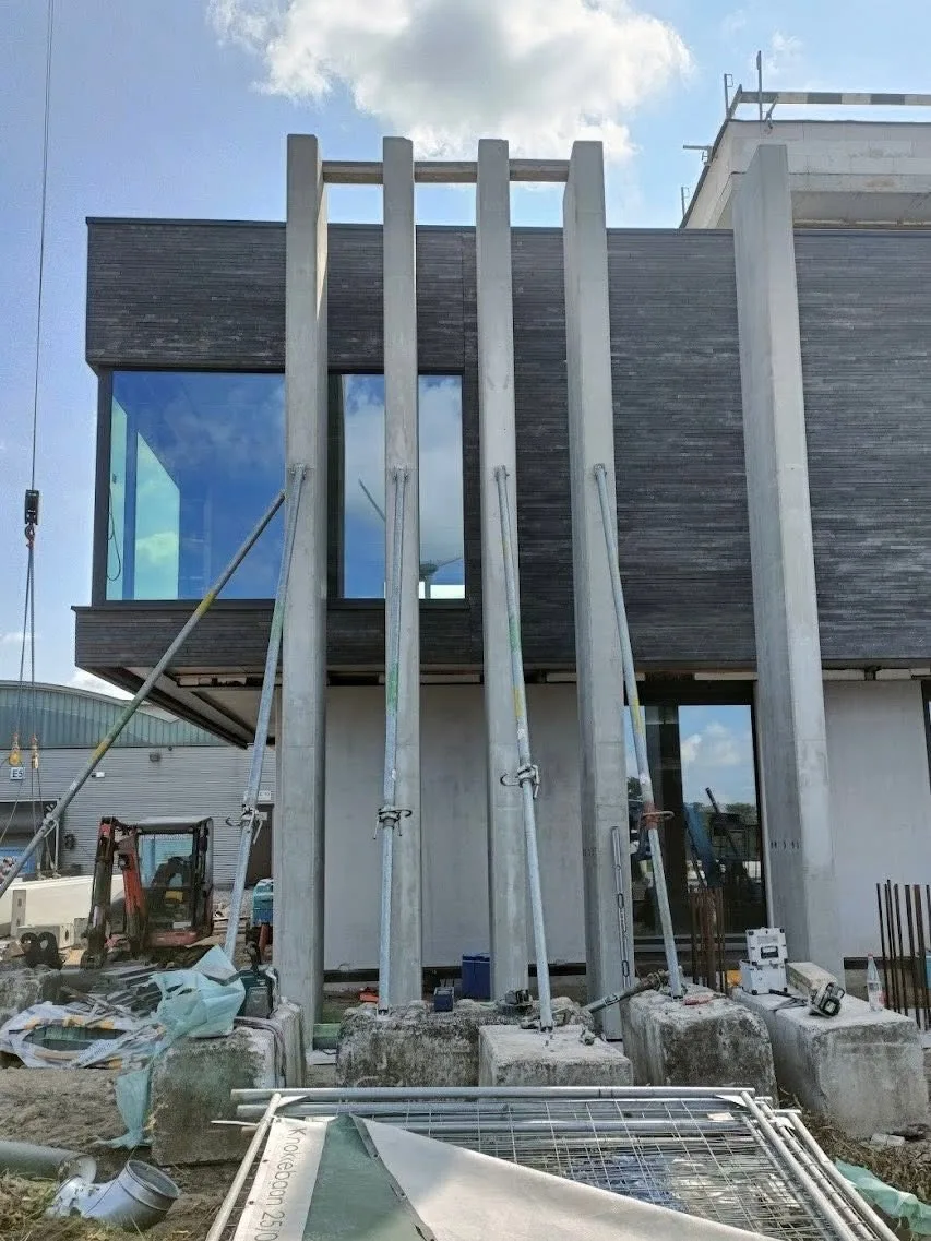 Nieuwbouw kantoren met conciërgewoning maatwerkbedrijf - Gent Singel (7)