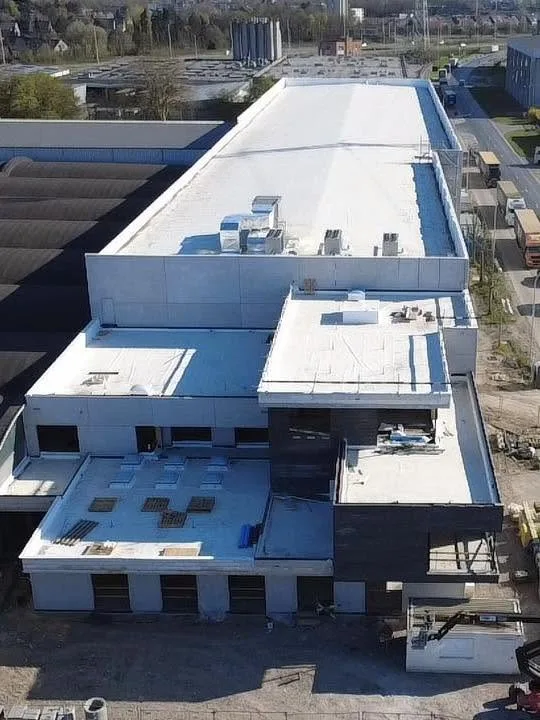 Nieuwbouw kantoren met conciërgewoning maatwerkbedrijf - Gent Singel (16)