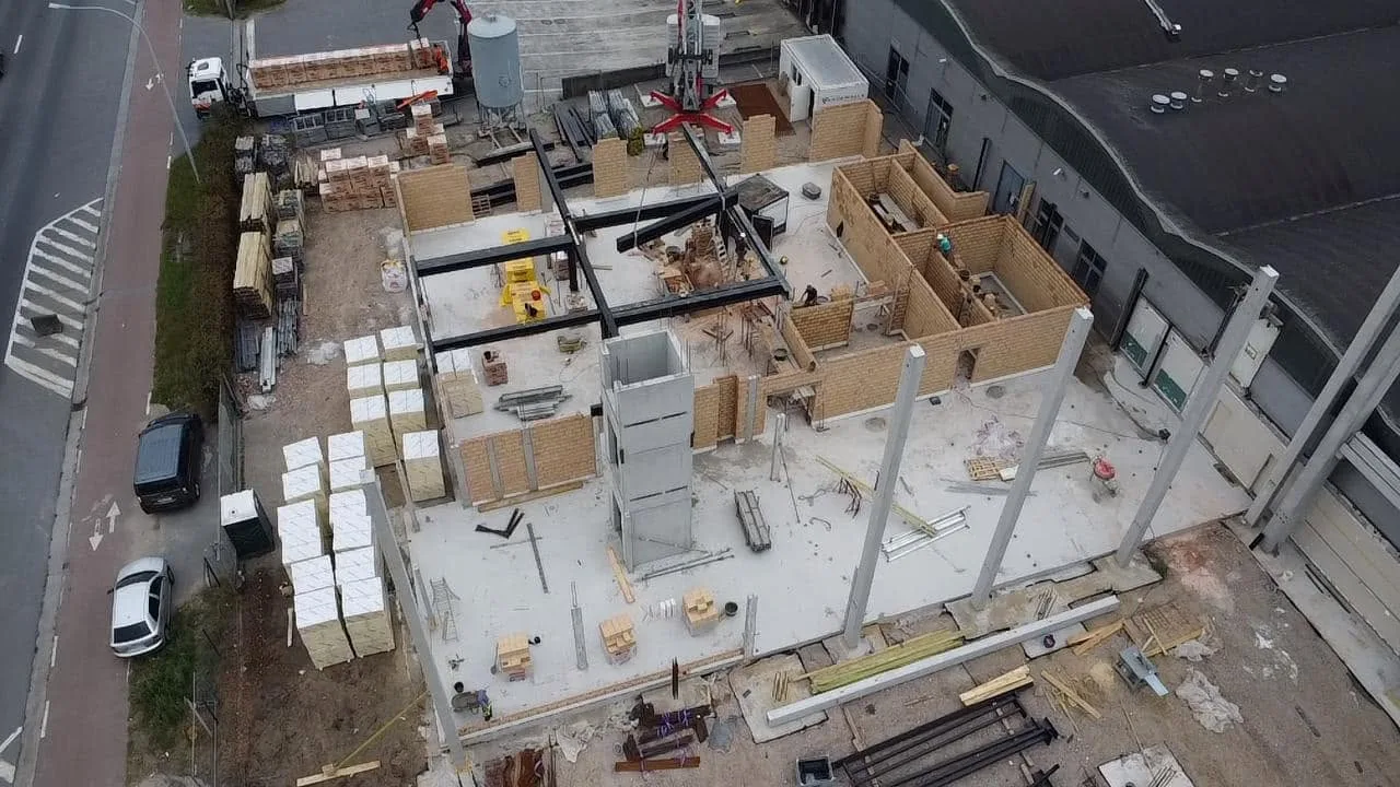 Nieuwbouw kantoren met conciërgewoning maatwerkbedrijf - Gent Singel (19)