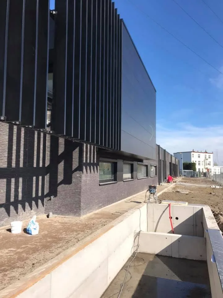 (Ver)nieuwbouw kantoren maatwerkbedrijf - Gent Gaardeniersweg (16)
