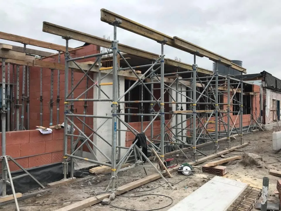 (Ver)nieuwbouw kantoren maatwerkbedrijf - Gent Gaardeniersweg (23)
