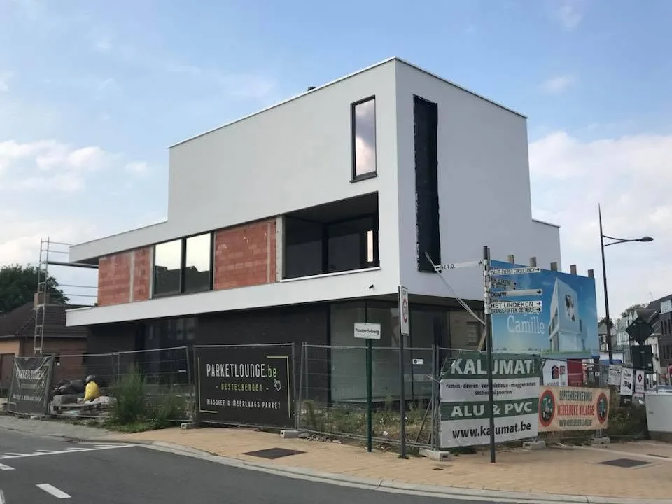 Handelspand met bovenliggende woonentiteiten te Merelbeke - Merelbeke (7)